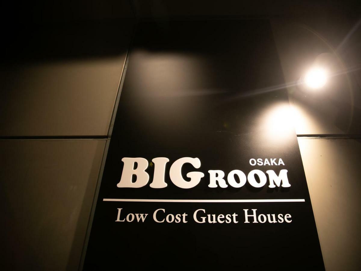 Big Room Guest House Osaka Buitenkant foto